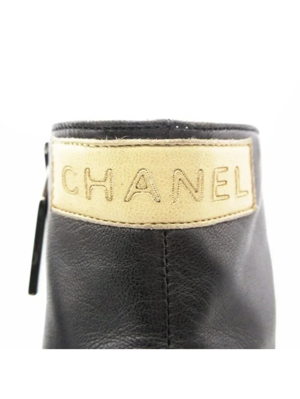 CHANEL boots short